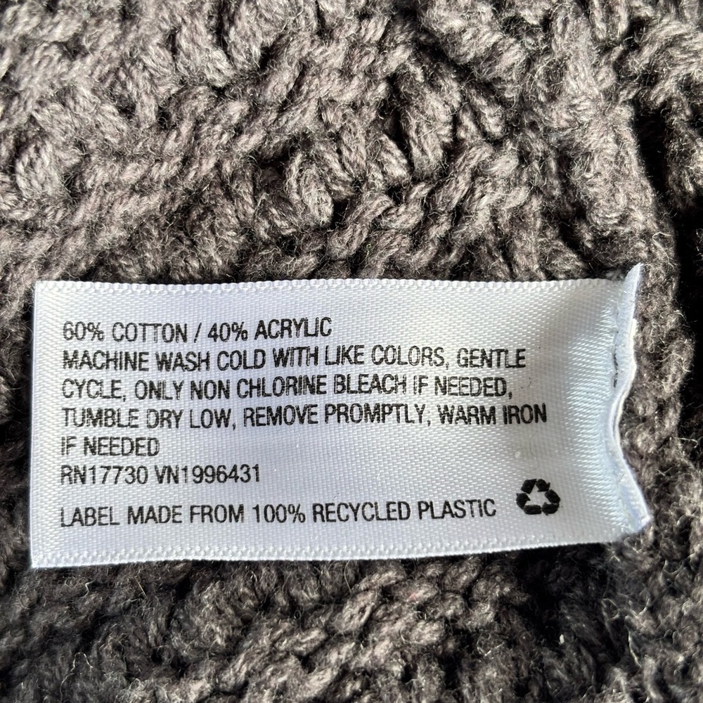 Universal Thread Textured Gray Sweater - Picture 3 of 7